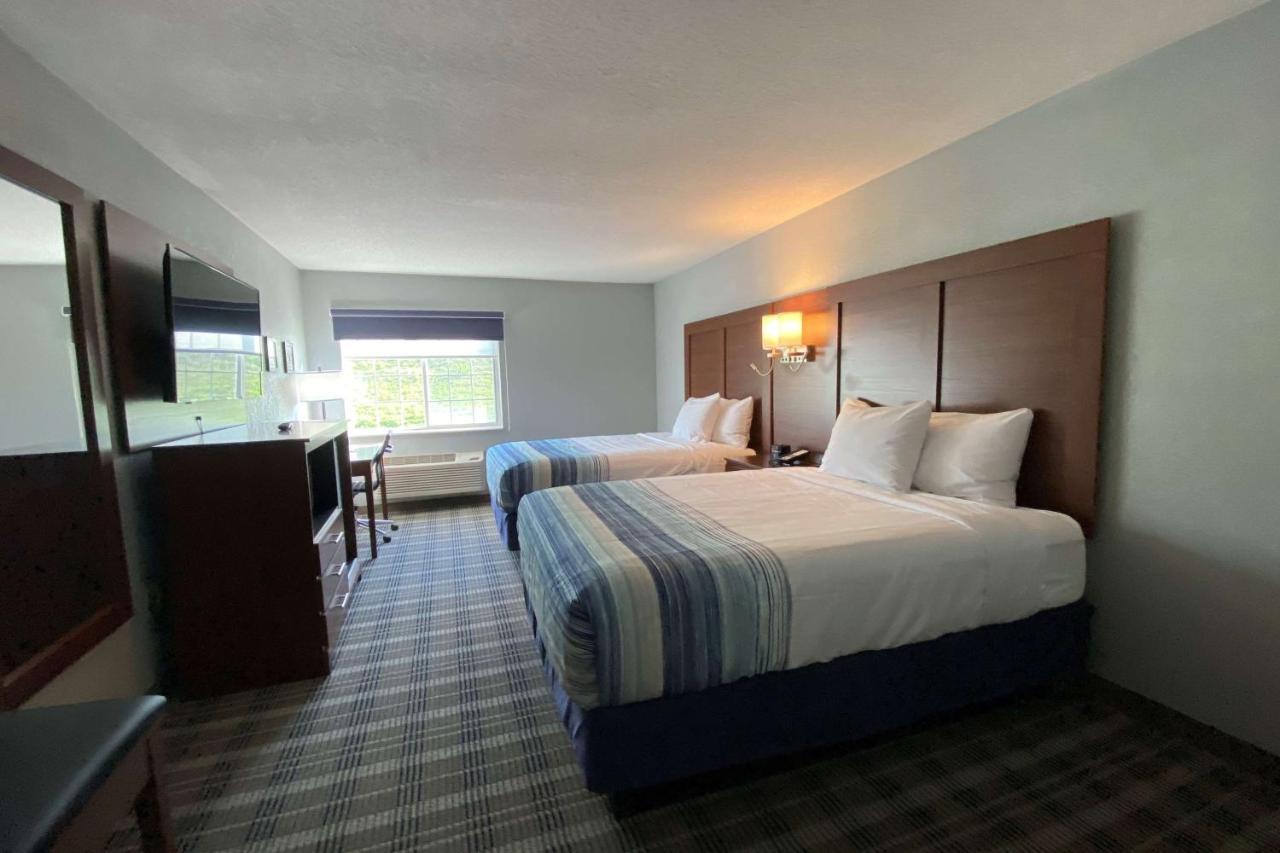 Americinn By Wyndham Williamsburg Экстерьер фото