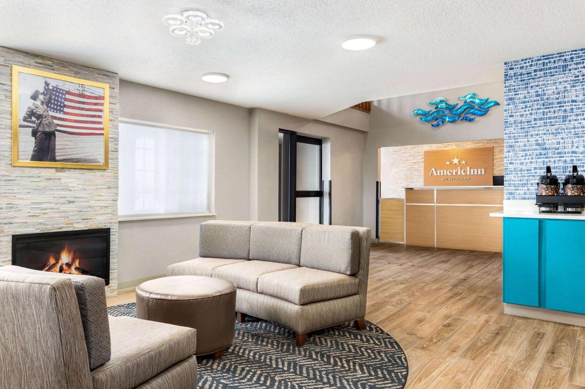 Americinn By Wyndham Williamsburg Экстерьер фото